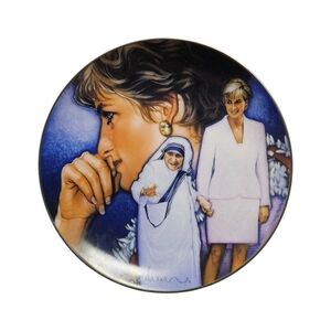 Franklin Mint Princess Diana . Angels Among Us . Decorative Plate with Portraits